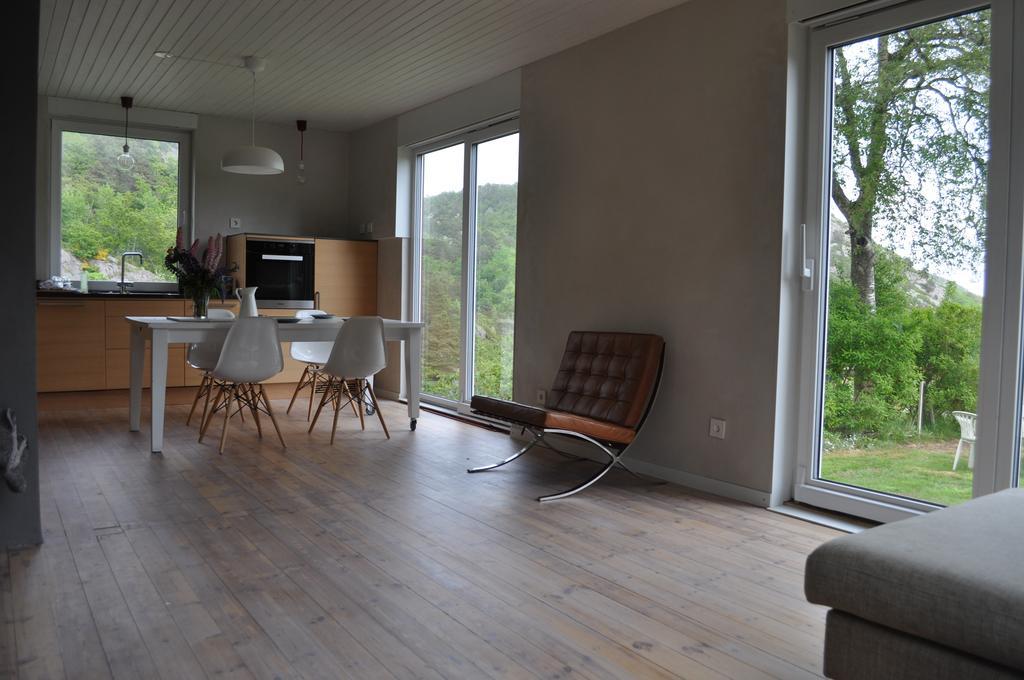Hei Og Hav - I Torbjorn Egners Ferierike Villa Mandal Dış mekan fotoğraf